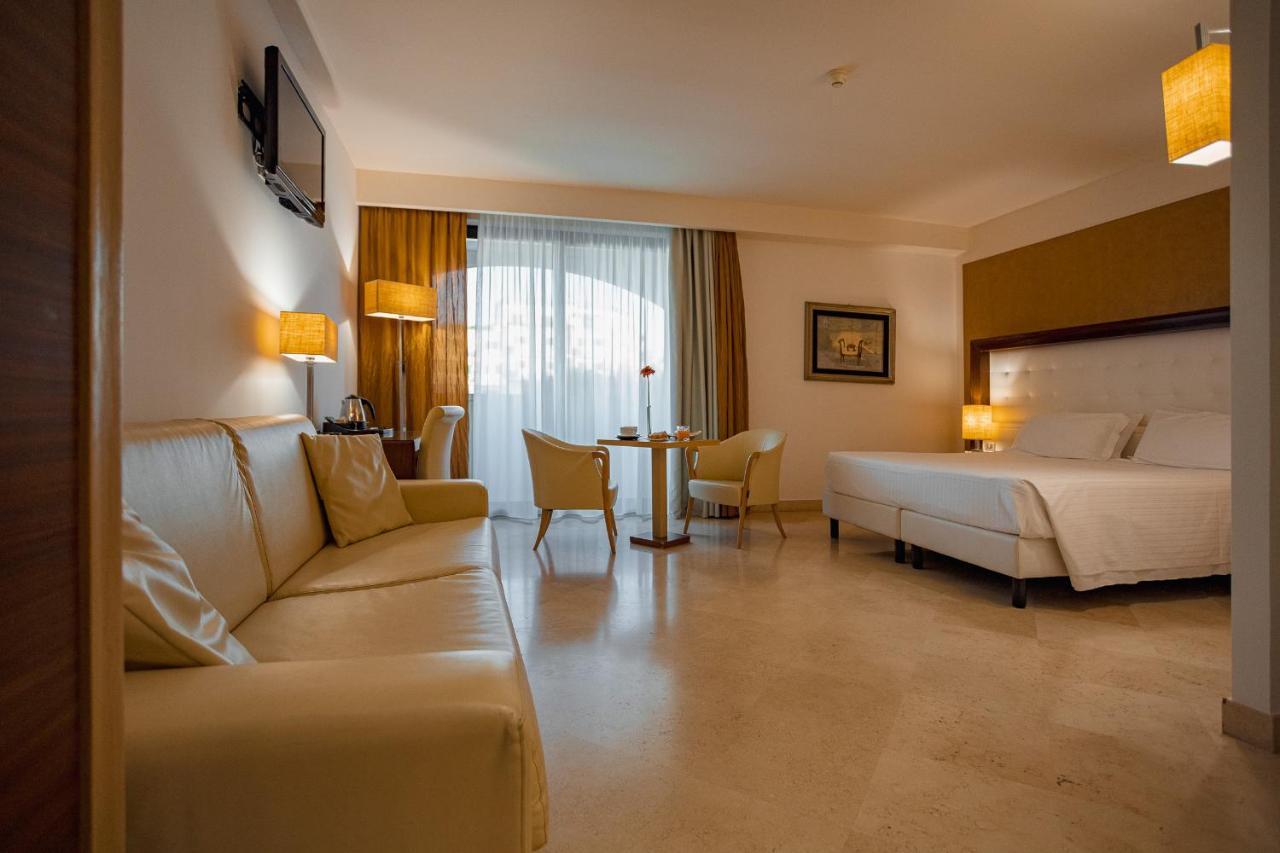 Vittoria Resort Pool & Spa Отранто Екстериор снимка